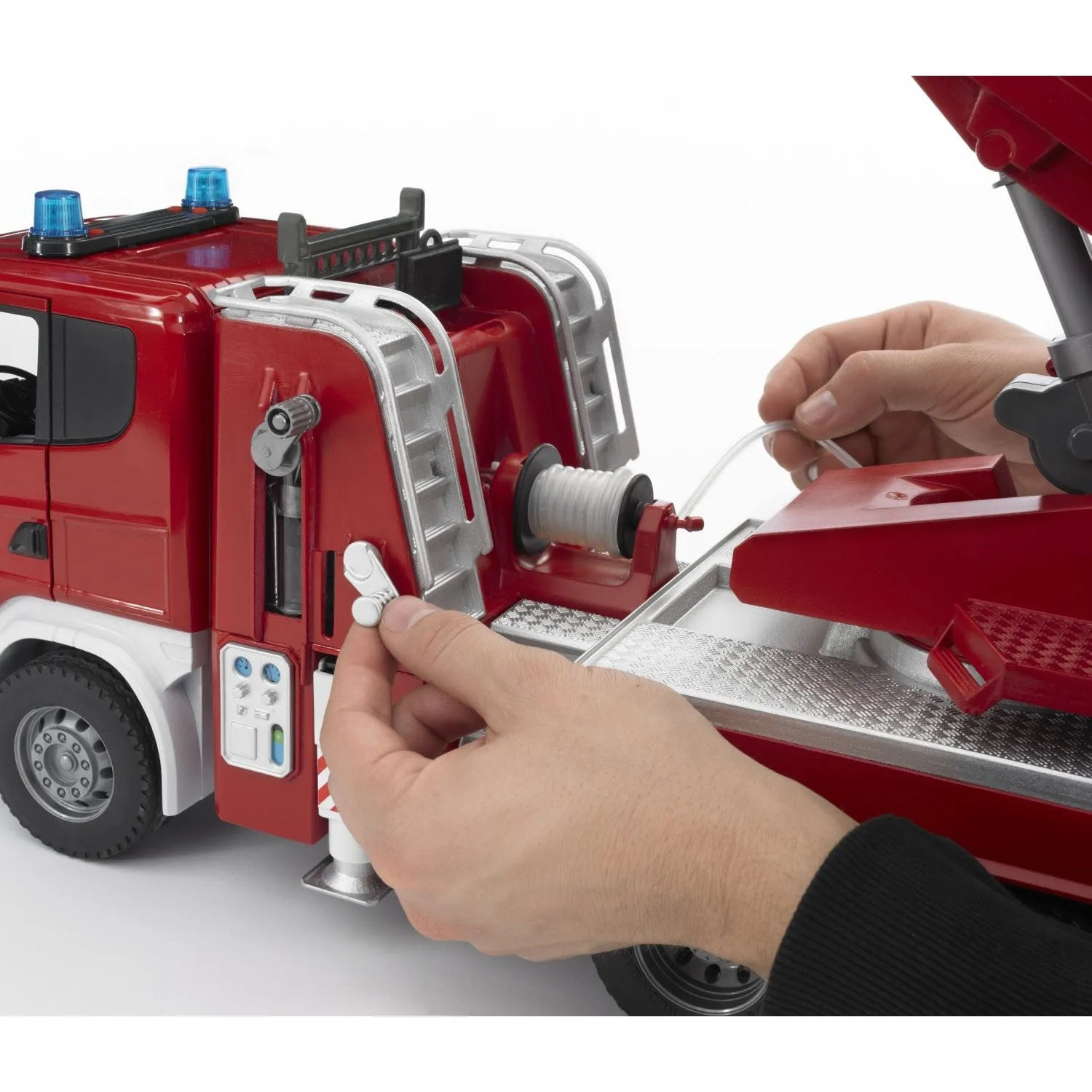 Bruder SCANIA R-Series Fire Engine Truck with Working Water Pump and Lights & Sound Module