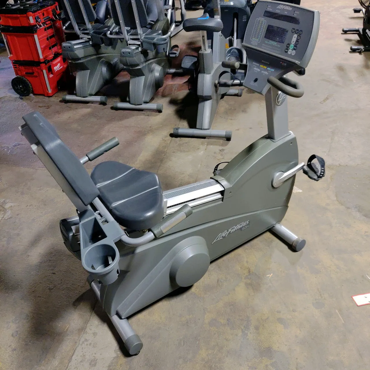 Life Fitness 93ri Recumbent Bike