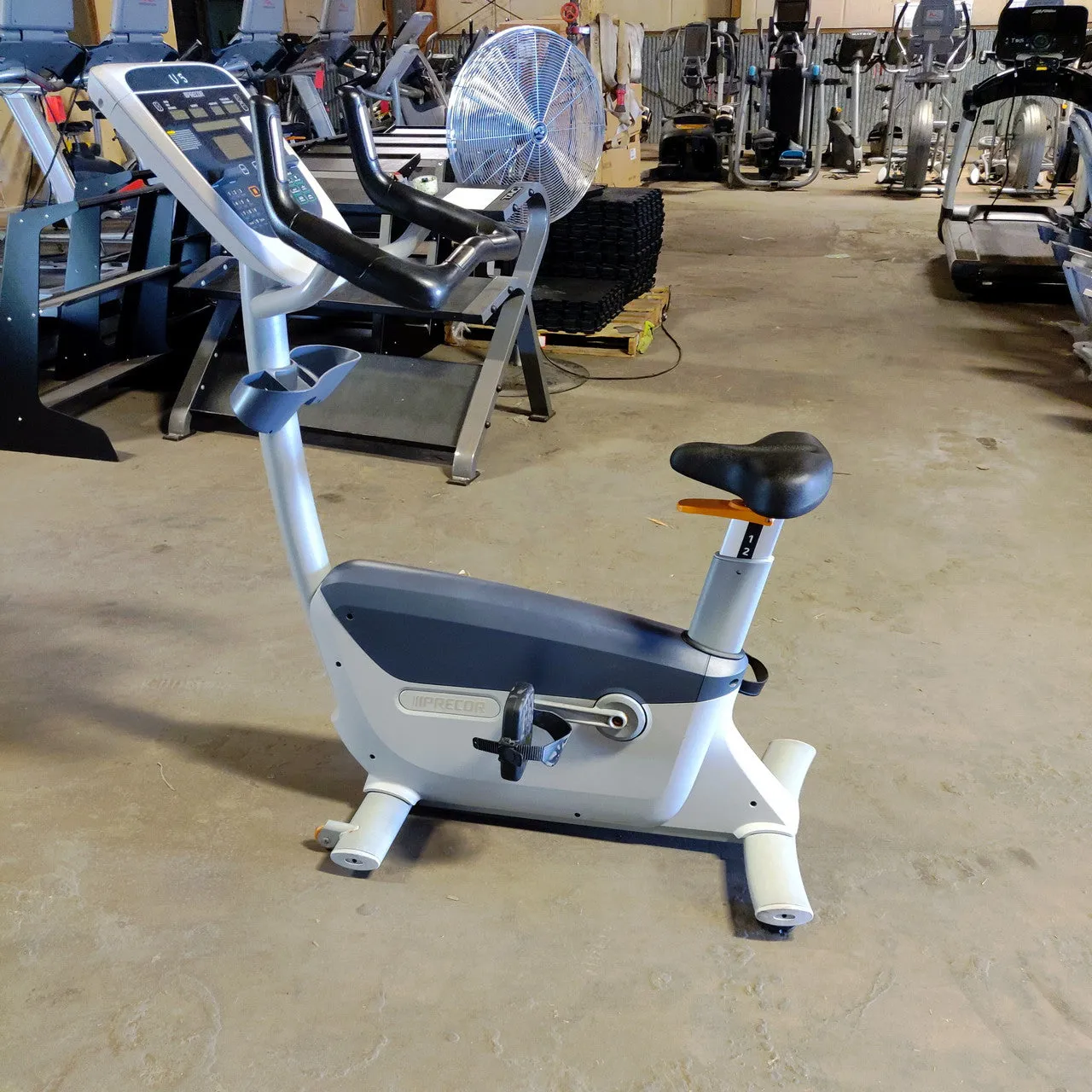 Precor Upright Exercise Bike UBK885/45/835/825/815 Commercial